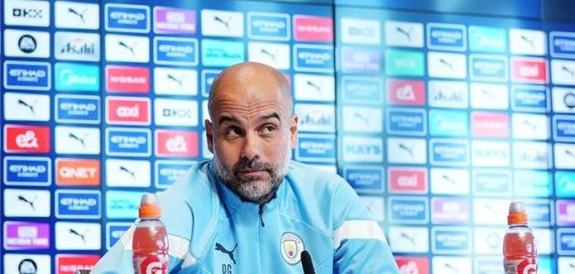 جوارديولا يعلن غياب لاعب مانشستر سيتي عن مواجهة آرسنال
